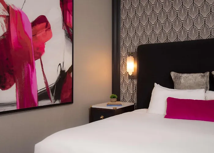 Hotel The Allegro Royal Sonesta Loop