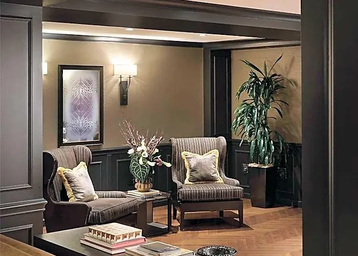 The Allegro Royal Sonesta Loop Hotel 4*