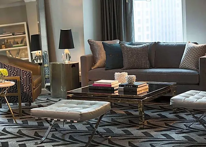 The Allegro Royal Sonesta Loop Hotel 4*
